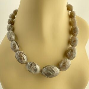 Chunky, Gray & White Swirl Lucite Acrylic Bead Necklace, Mid Century Modern